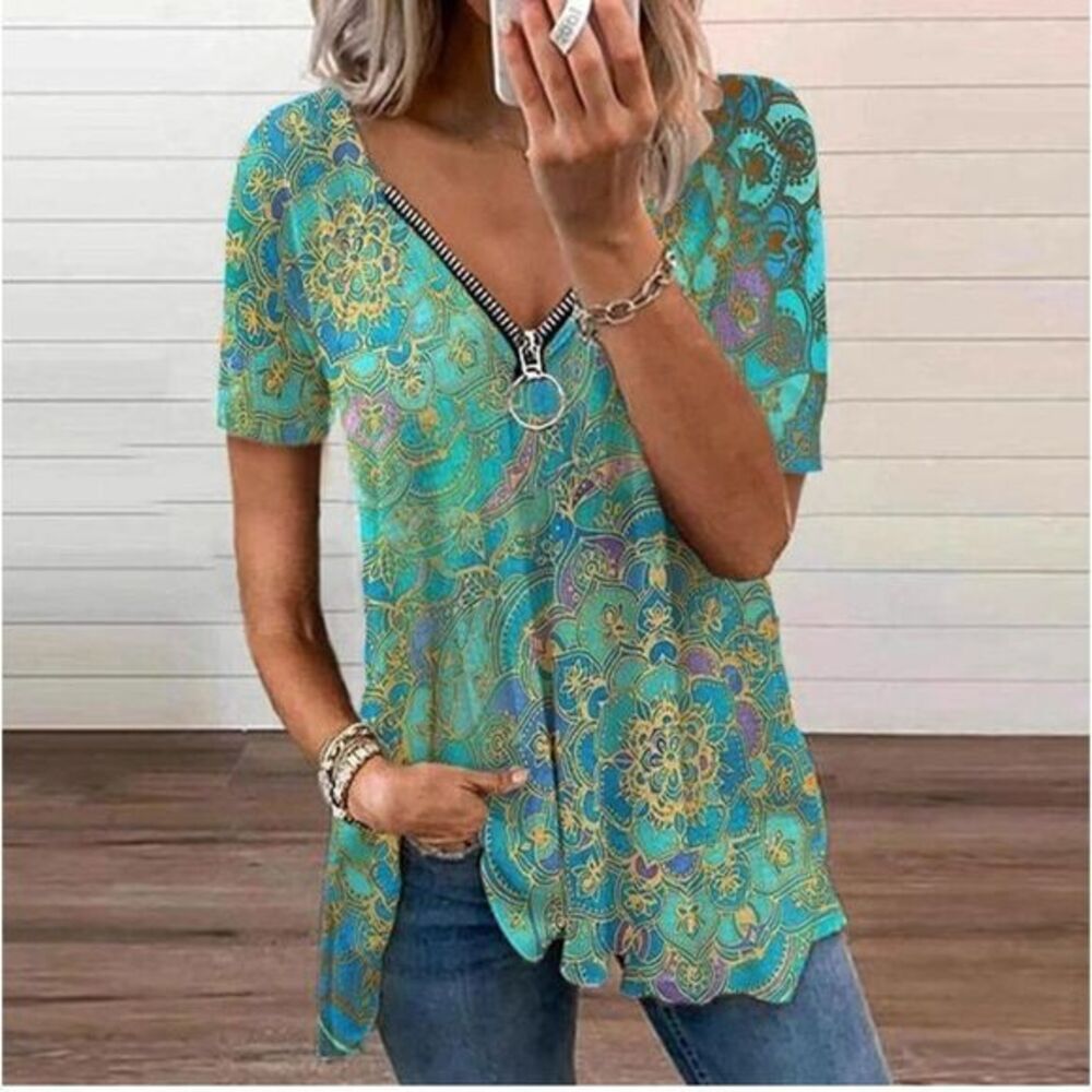 Printed Zip‎ Up Top - Picture 6 of 16
